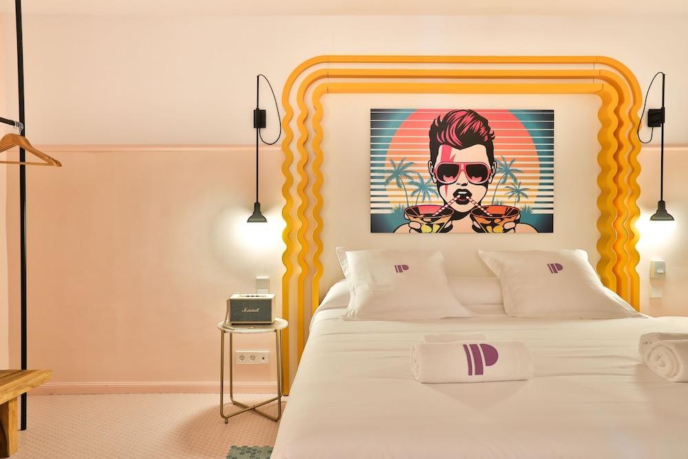 Apartamentos Blue Star (Adults Only) Sant Antoni de Portmany Dış mekan fotoğraf